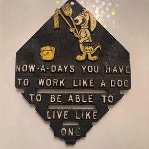 Vtg dog trivet cast iron 1950s